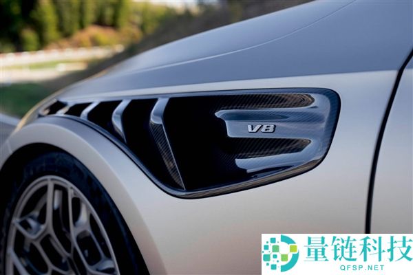 梅赛德斯AMG发布限量30台全手工打造高机能跑车