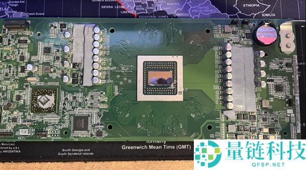 AMD二手矿卡改造游戏主机:矿渣逆袭还能跑FSR 4