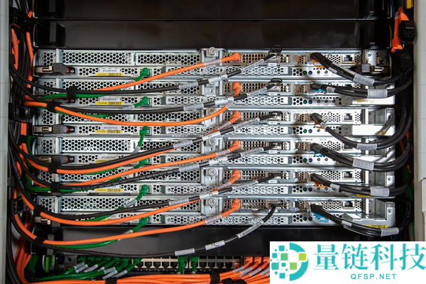 AWS第二代Outposts单机柜上市,算力翻倍至2688个vCPU