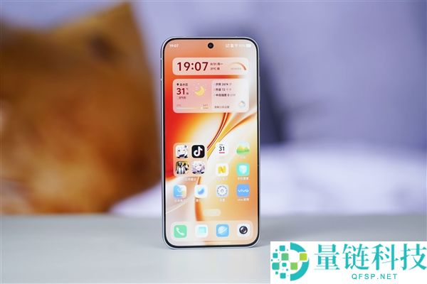 iQOO Neo11至尊疆域评测:天玑9500M双芯强劲性能解析