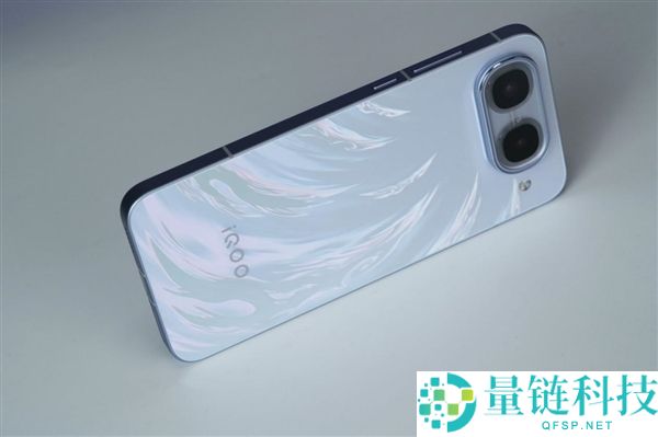 iQOO Neo11至尊疆域评测:天玑9500M双芯强劲性能解析