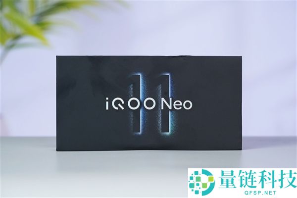 iQOO Neo11至尊疆域评测:天玑9500M双芯强劲性能解析