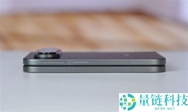 小米18 Fold图赏:揭晓小米史上最贵手机的魅力与特点