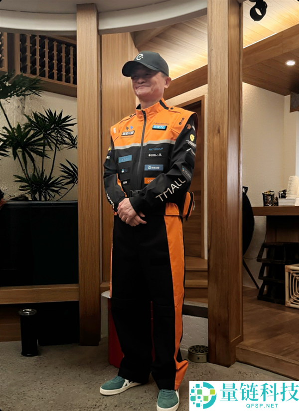 淘宝闪购骑士礼服荣获法国设计最高奖，设计团队惊讶：我们是业余！