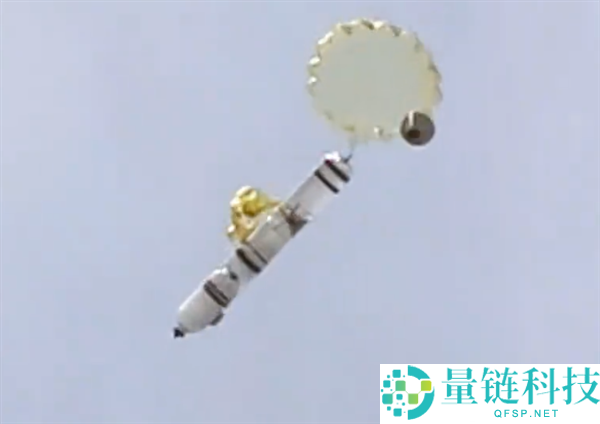 江西师生自制水火箭：塑料桶变身火箭升空，网友称赞“太硬核”
