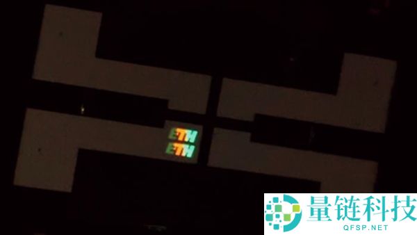 科学家研发超高分辨率微型OLED：采用像素级光刻技术，尺寸仅如变形虫