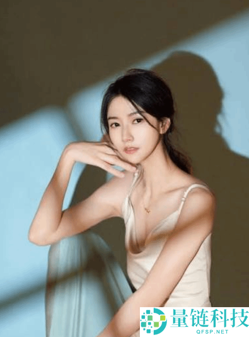 42岁电竞女神谈直播现状:男人为何偏爱年轻女性?