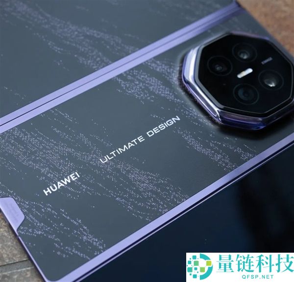 三折叠手机价格19999元:不再是奇迹但依然值得关注