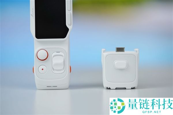 影石Luna Pro评测:8K录像与4K竖拍,支持遥控屏装配