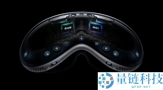 29999元起,2025款苹果Vision Pro头显发布