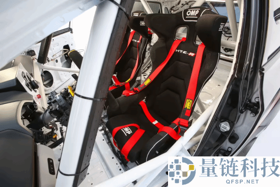 丰田官宣纯电赛道怪兽：全新观点车表态 超400马力