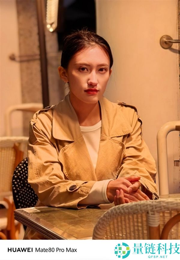 华为Mate 80 Pro Max上手：真正意义上的万能旗舰