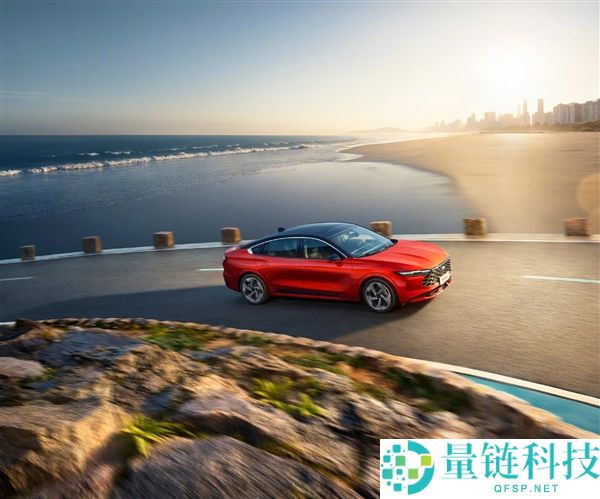 14.98万起 新款福特蒙迪欧上市：终究扔掉分体大灯组