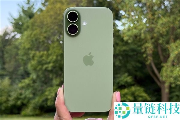 iPhone 17系列立大功,苹果10月全球份额24.2%：创汗青单月最高记载