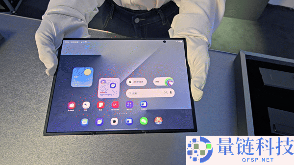 19999元起,三星Galaxy Z TriFold国行真机上手：手机刹时变10英寸平板