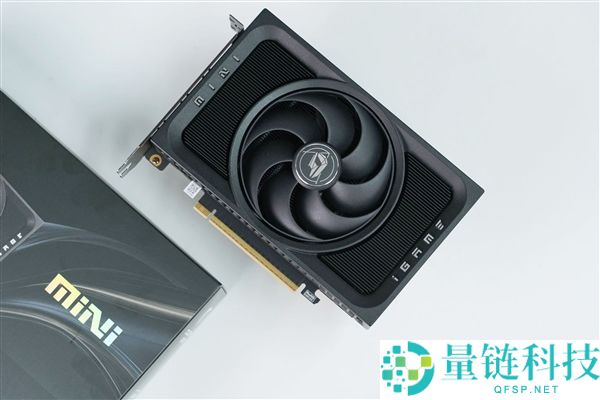 ITX机能小钢炮,七彩虹RTX 5070 Mini OC 12GB图赏
