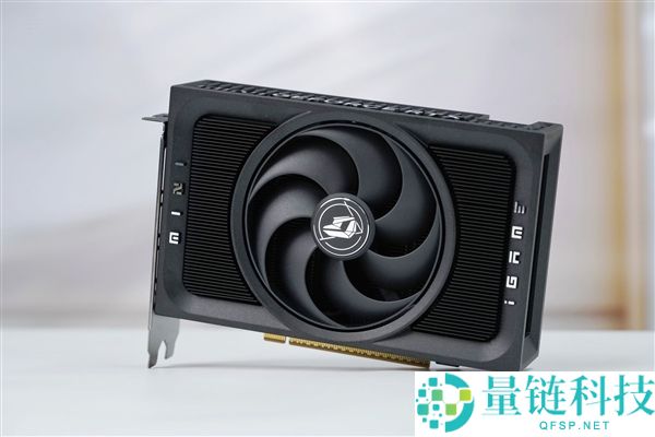 ITX机能小钢炮,七彩虹RTX 5070 Mini OC 12GB图赏