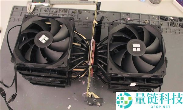 RTX 2060装上双CPU塔式散热器：热门温度骤降35°C,