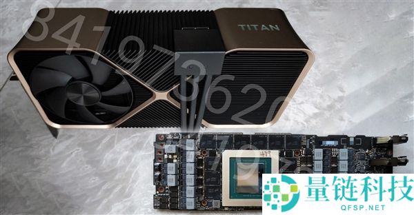 Titan Ada巨卡原型现身：48GB显存、四插槽、900W供电