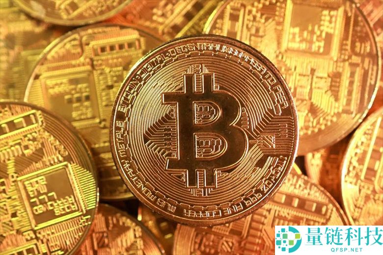 比特币2035 年价格预测：从 10 万美元到 300 万美元的三种可能分析