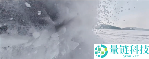 小米YU7冰面全网首漂：人车合一 堪比大片