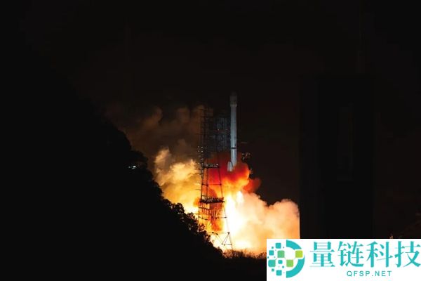 我国第二代运动轨道气候卫星,风云四号03星成功发射