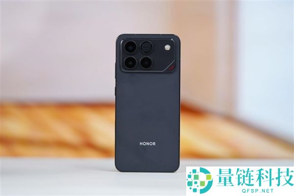 全球首发10000mAh电池,光荣WIN图赏