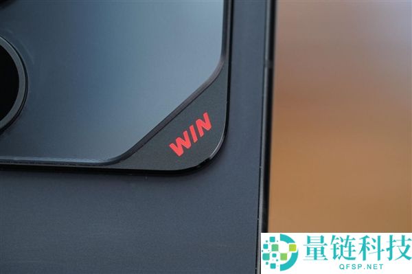 全球首发10000mAh电池,光荣WIN图赏