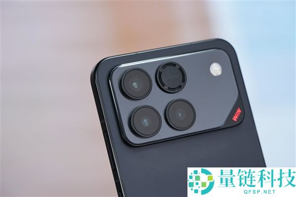 全球首发10000mAh电池,光荣WIN图赏