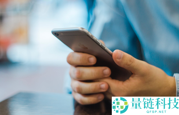 白叟2G手机倏忽没信号 客服回应：2G信号已最先退网 需改换4G手机