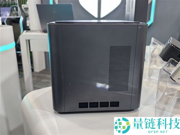 雷神MIX STATION迷你主机表态：搭载AMD AI Max+ 395处置器