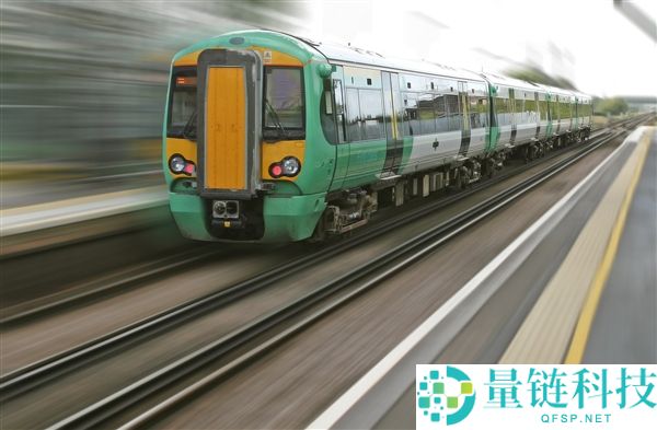 买错火车票可收费退了,12306推出误购限时收费退票效劳：吻合前提可免手续费