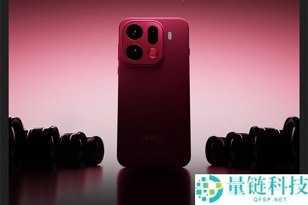 OPPO新春影片《偷时候的人》上映：全片由OPPO Find X9 Pro拍摄