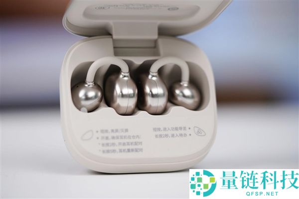 耳机盒竟然带屏幕,999元当贝Air 1图赏