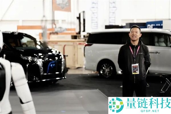 贾跃亭“造人”上热搜 机械人1.7万开卖 已拿下1211台定单