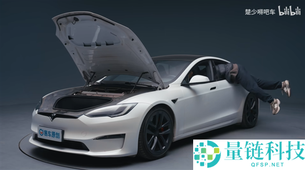 着火了乘客不会开门 怪车企乱学特斯拉吗