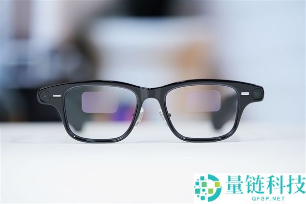 阿里首款自研旗舰双显AI眼镜 夸克AI眼镜S1全新晋级：第一视角直播来了