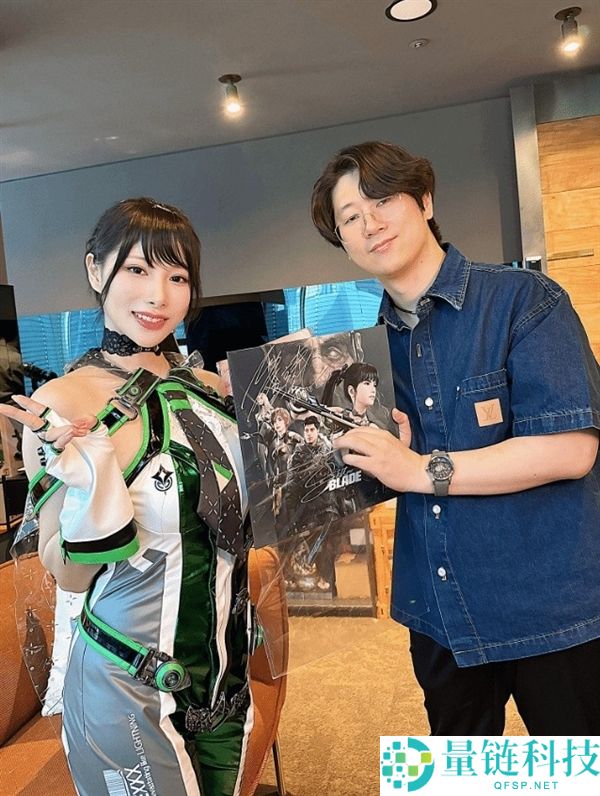 著名 Coser 雨波绝美 Cosplay 图集：完美身段惊艳全场