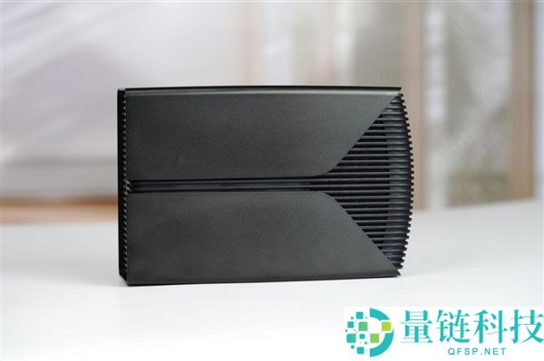 靠谱海量游戏库：希捷 FireCuda X Vault 20TB 外置硬盘深度图赏