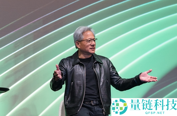 黄仁勋怒批 AI 创业者：反对 CEO“装天主”制造惊愕，直言有害无益