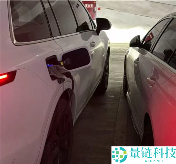 泊车难真相：车企内卷造大车，车位却缩水，车主有苦说不出