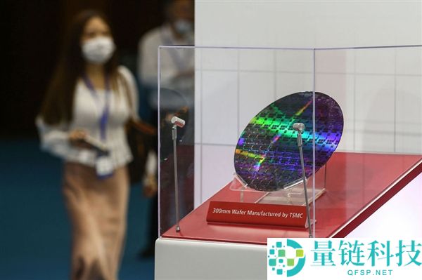 首款 3nm 中端神 U！联发科天玑 8600 史诗级升级，OV 米耀旗舰将首发