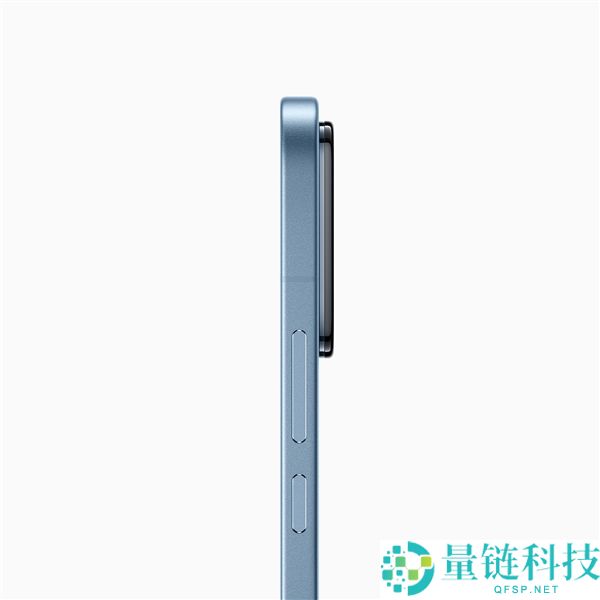小米 17 Max 外观图曝光：6.9 英寸大直屏 + 徕卡潜望三摄，颜值性能双巅峰