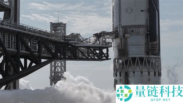 美国登月关键一步：124.4 米星舰 V3 首飞倒计时，刷新全球最高火箭纪录