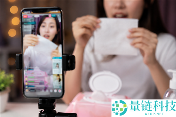 央视曝光互联网广告乱象：AI 捏造专家、“医用级”噱头坑害宝妈