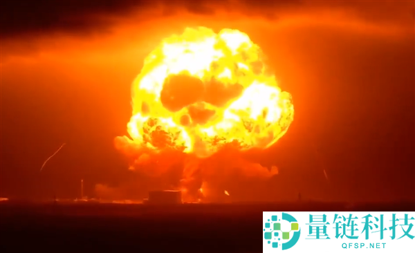 美国蓝色起源火箭点火测试爆炸，马斯克回应：这次没讽刺