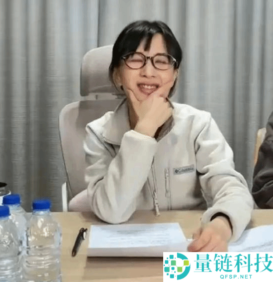 papi酱直播带货“有毒”宠物用品引热议，网友讨论激烈