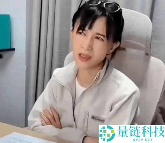 papi酱直播带货“有毒”宠物用品引热议，网友讨论激烈