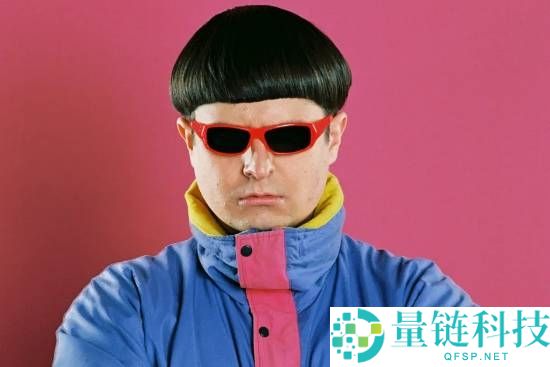 著名歌手Oliver Tree直升机相撞坠毁身亡，了解他的音乐成就