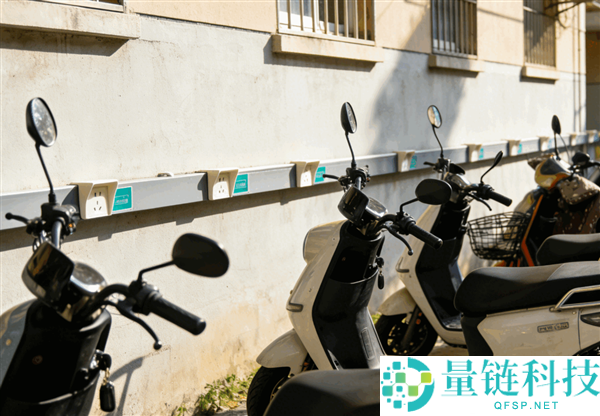 电瓶车骑行20年仅换电池，车主呼吁厂家：你们还在吗？我还想购买！